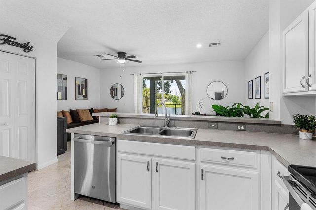 7874 Sienna Springs Drive, Lake Worth, FL 33463