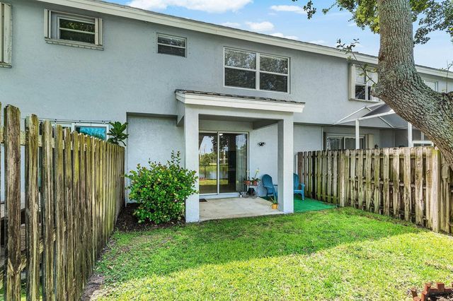 7874 Sienna Springs Drive, Lake Worth, FL 33463