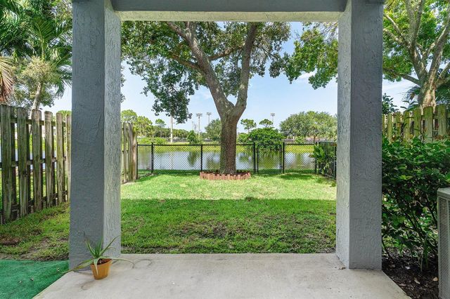 7874 Sienna Springs Drive, Lake Worth, FL 33463