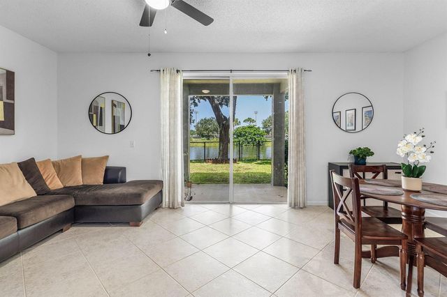 7874 Sienna Springs Drive, Lake Worth, FL 33463