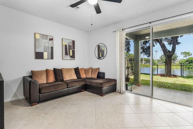 7874 Sienna Springs Drive, Lake Worth, FL 33463