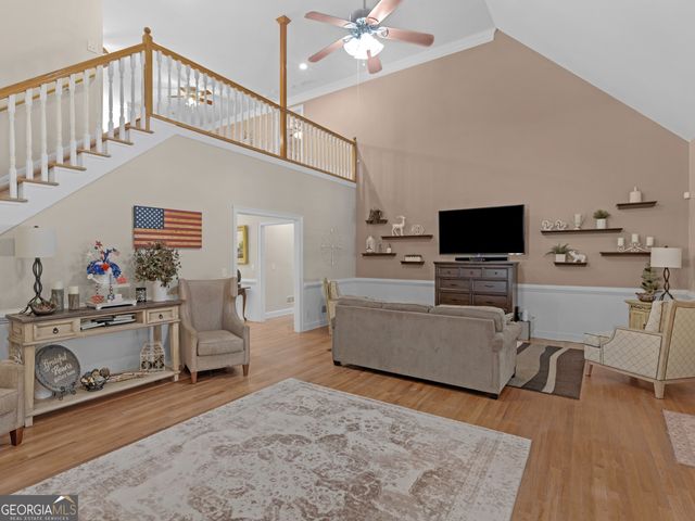 511 Clearwater Drive, Mcdonough, GA 30252