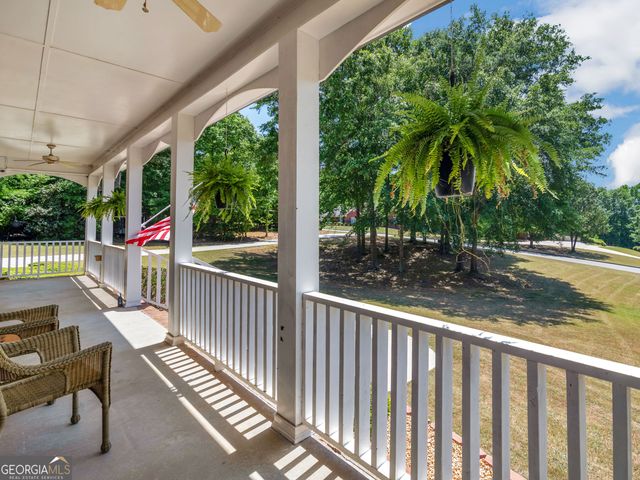 511 Clearwater Drive, Mcdonough, GA 30252