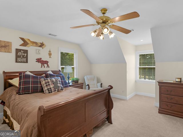 511 Clearwater Drive, Mcdonough, GA 30252