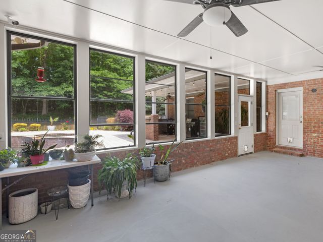 511 Clearwater Drive, Mcdonough, GA 30252