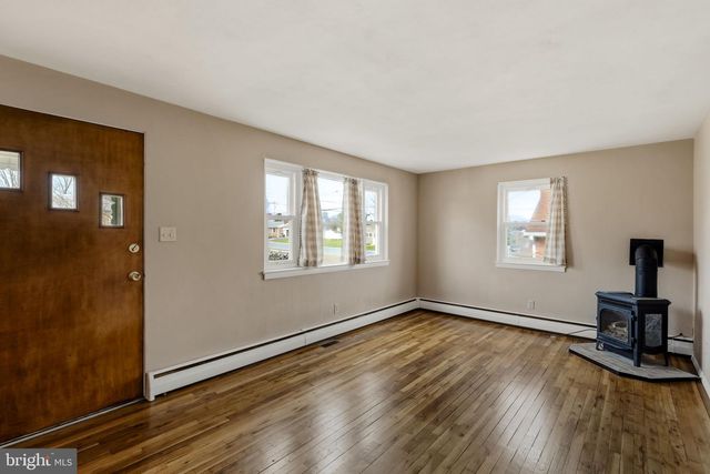 1002 S 1ST AVE, Lebanon, PA 17042