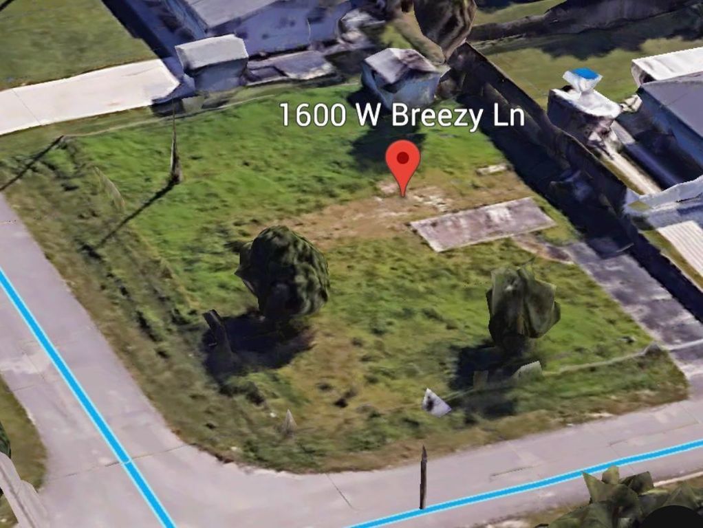 1600 Breezy Ln, West Palm Beach, FL 33417