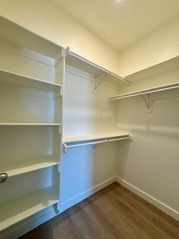 2600 SW Convent Street 2, Bentonville, AR 72712