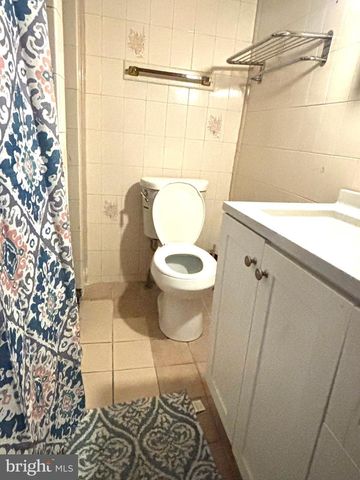 5233 N 6TH ST, Philadelphia, PA 19120