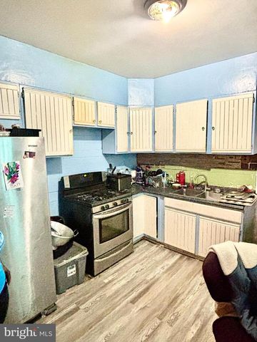 5233 N 6TH ST, Philadelphia, PA 19120