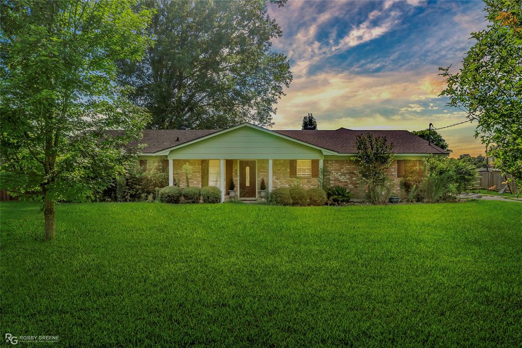 574 Stonewall Preston Road, Stonewall, LA 71078