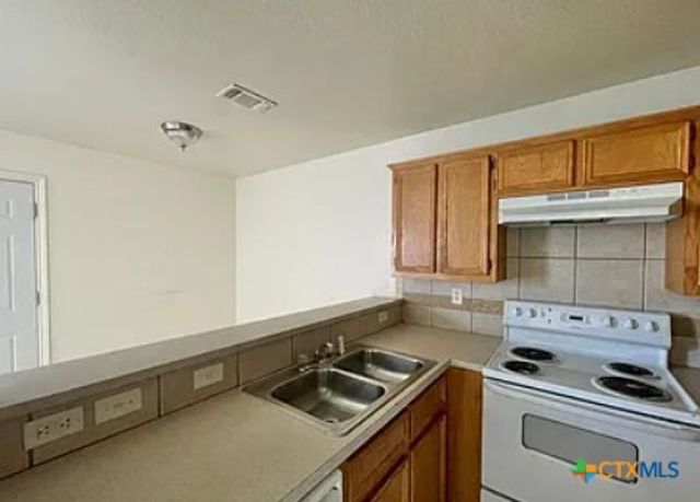 1301 Chips, Killeen, TX 76549