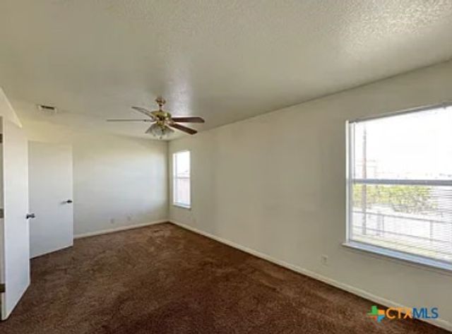 1301 Chips, Killeen, TX 76549