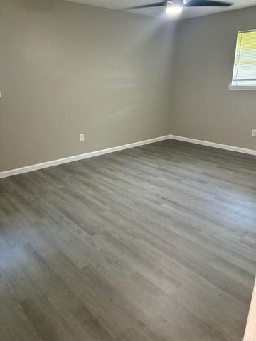 20 Forest Oaks Street, Sherwood, AR 72120