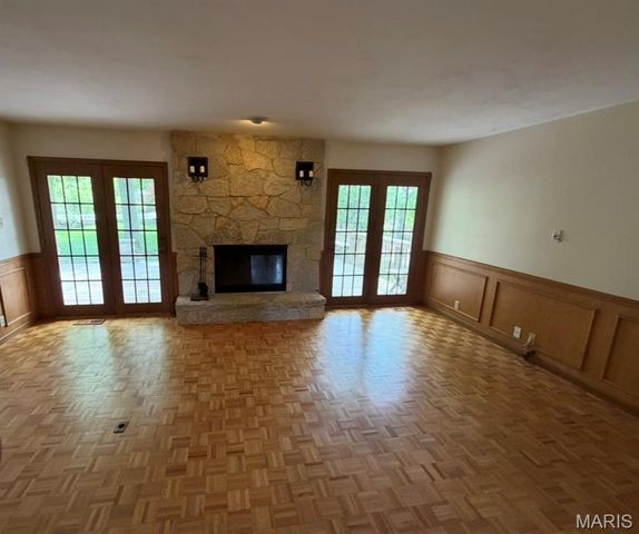 14014 Clairette Lane, Chesterfield, MO 63017