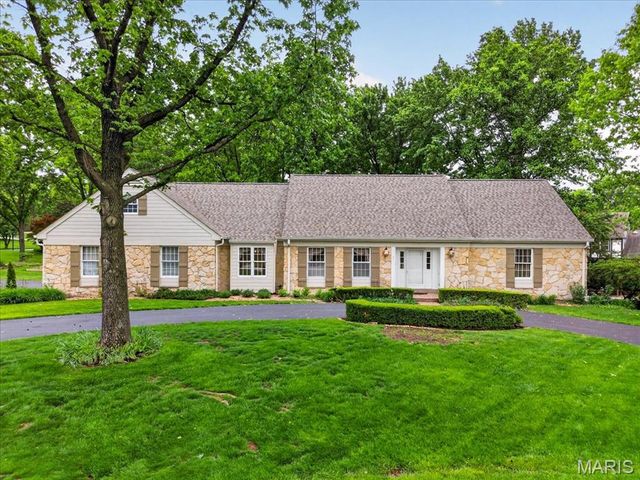 14014 Clairette Lane, Chesterfield, MO 63017