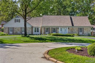 14014 Clairette Lane, Chesterfield, MO 63017