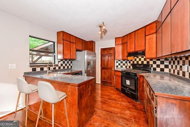5704 Woodvalley Trace, Norcross, GA 30071