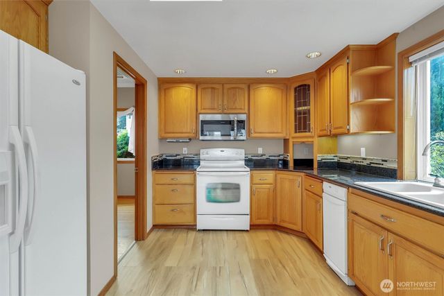 876 Rocky Point Drive, Camano Island, WA 98282