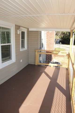 521 W Main St, Mcminnville, TN 37110