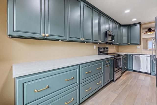 7245 Navajo Road D380, San Diego, CA 92119