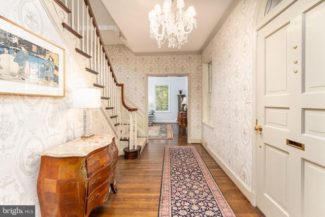 4920 PALISADE LN NW, Washington, DC 20016