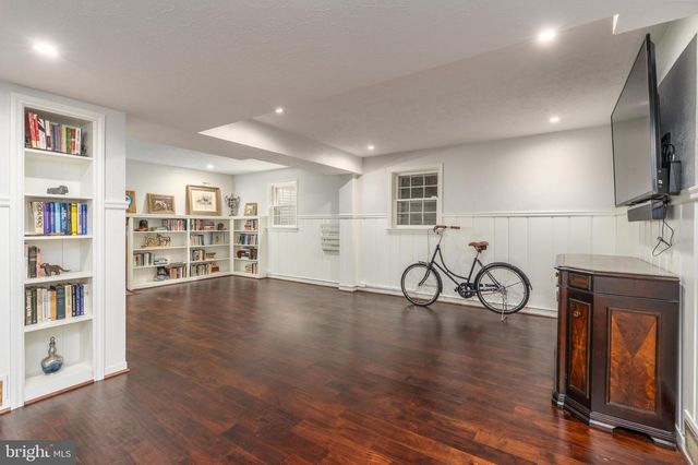 4920 PALISADE LN NW, Washington, DC 20016