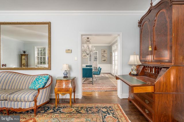 4920 PALISADE LN NW, Washington, DC 20016