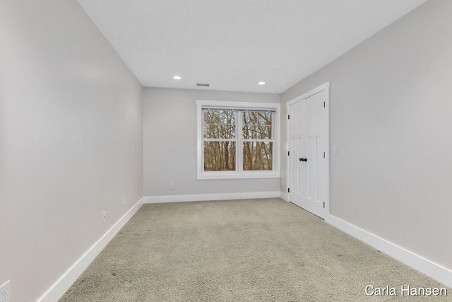 4522 Oakwood Court Se, Leighton Twp, MI 49316