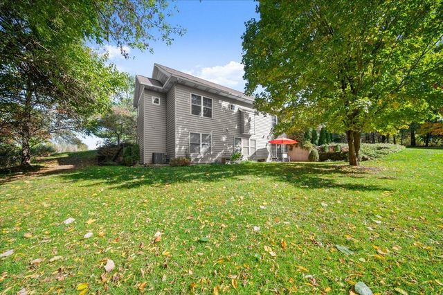 4522 Oakwood Court Se, Leighton Twp, MI 49316