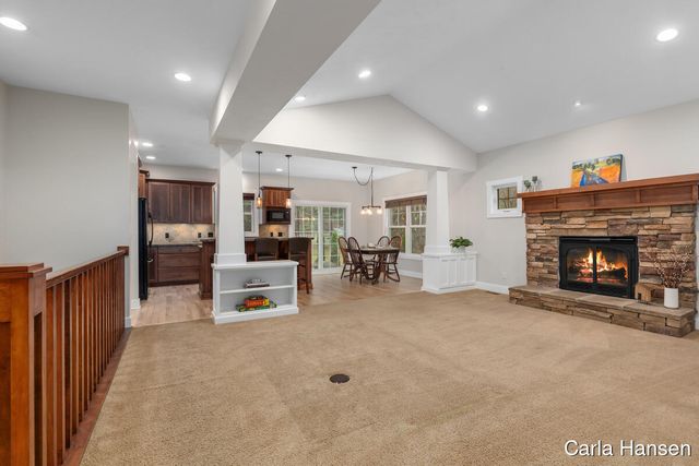 4522 Oakwood Court Se, Leighton Twp, MI 49316