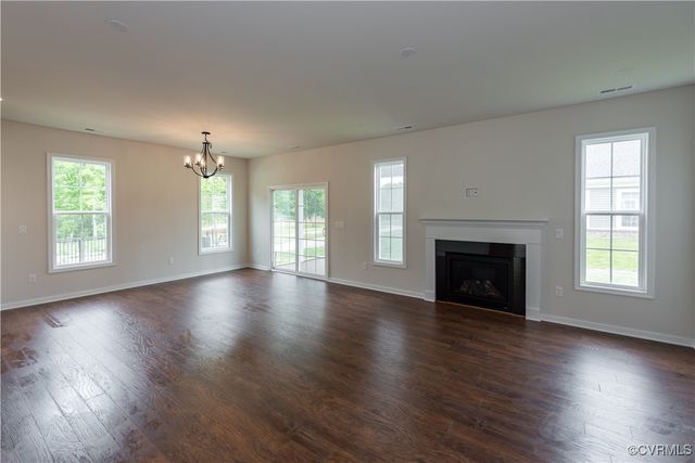 5142 Stavely Rd, Chester, VA 23831