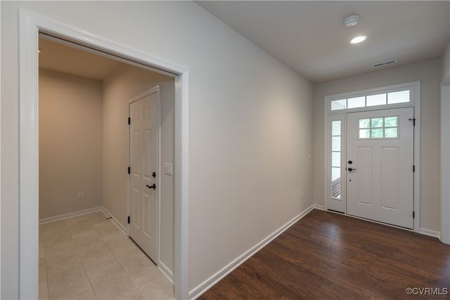 5142 Stavely Rd, Chester, VA 23831