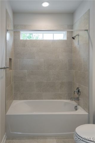 5142 Stavely Rd, Chester, VA 23831