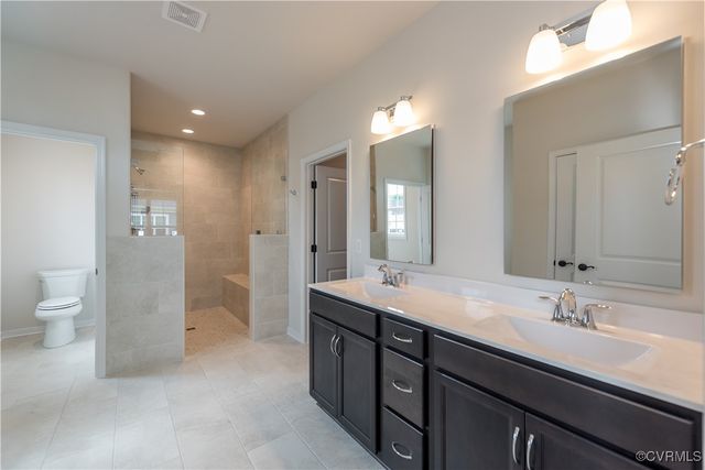 5142 Stavely Rd, Chester, VA 23831