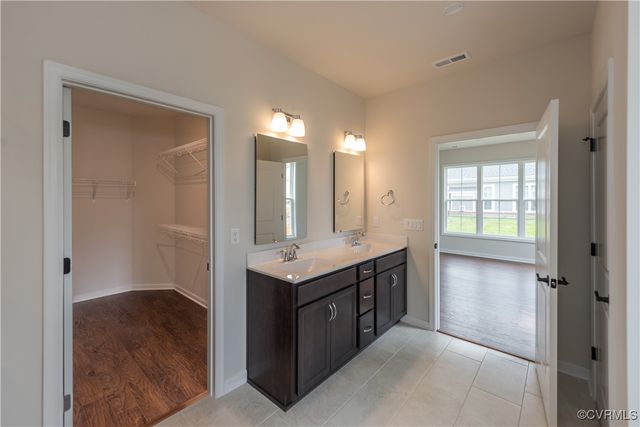5142 Stavely Rd, Chester, VA 23831