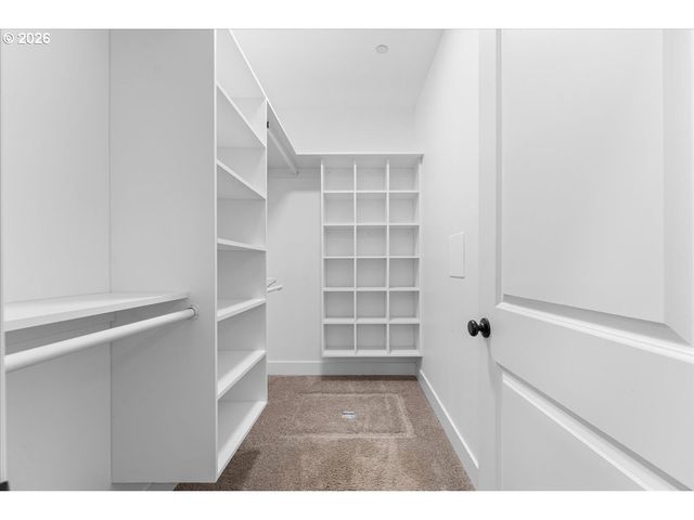 331 W MAPLE St, Washougal, WA 98671
