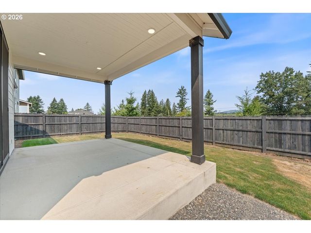 331 W MAPLE St, Washougal, WA 98671
