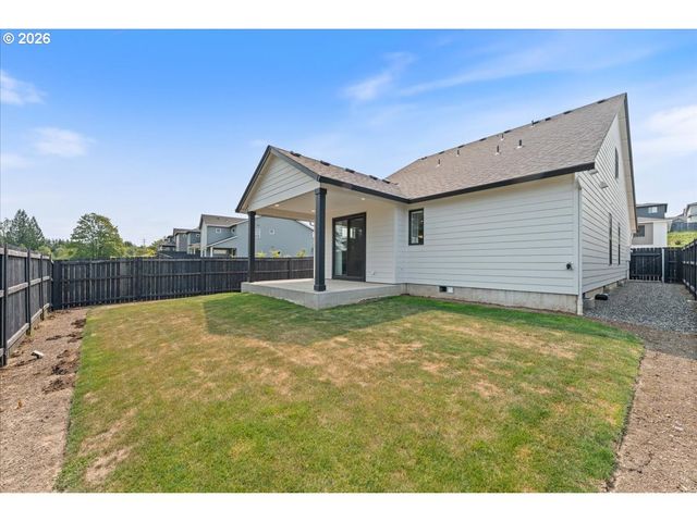 331 W MAPLE St, Washougal, WA 98671