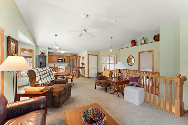 5568 129th Drive N, Hugo, MN 55038
