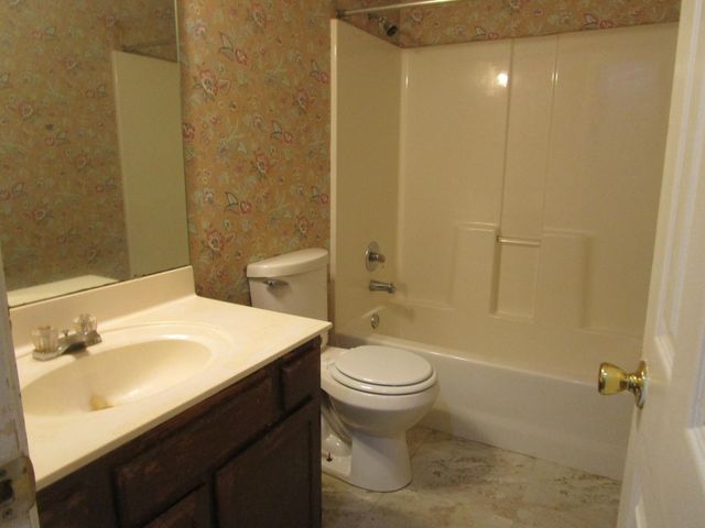 1030 Nottingham Drive, Sumter, SC 29153