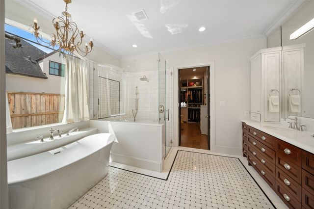 1110 Lone Star Drive, Houston, TX 77055