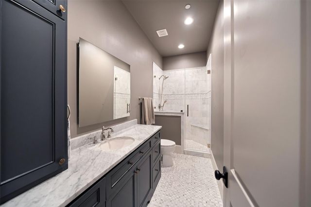 1110 Lone Star Drive, Houston, TX 77055