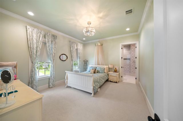 1110 Lone Star Drive, Houston, TX 77055