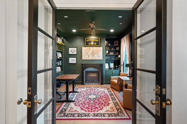 1110 Lone Star Drive, Houston, TX 77055
