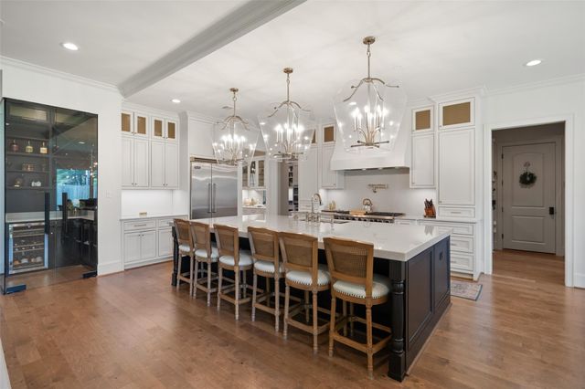 1110 Lone Star Drive, Houston, TX 77055
