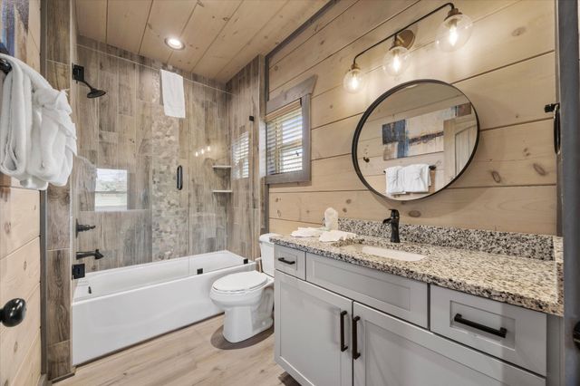 3598 Sugar Tree Drive, Sevierville, TN 37862
