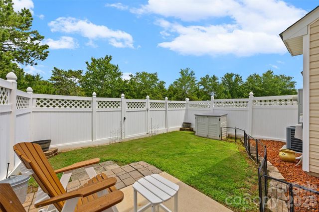 11613 Coddington Ridge Drive, Charlotte, NC 28214