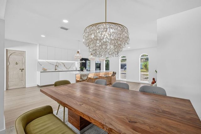 876 NW 6th Avenue, Boca Raton, FL 33432