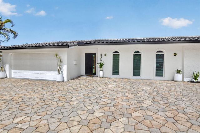 876 NW 6th Avenue, Boca Raton, FL 33432